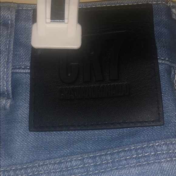 CR7 Ripped Jeans - Picture 3 of 7